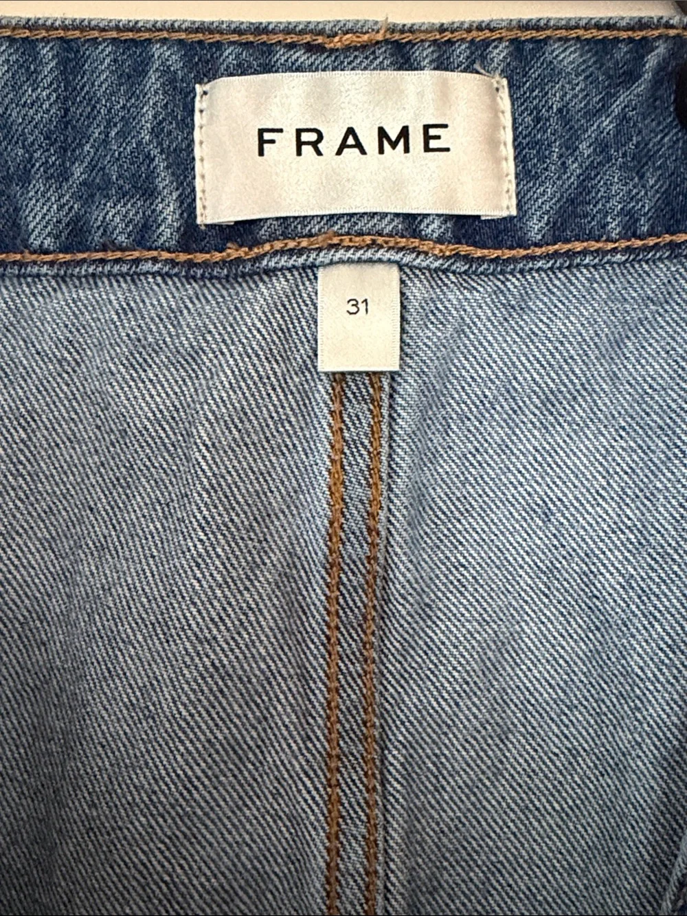 FRAME | (31) Cargo Denim Mini Skirt - Morey